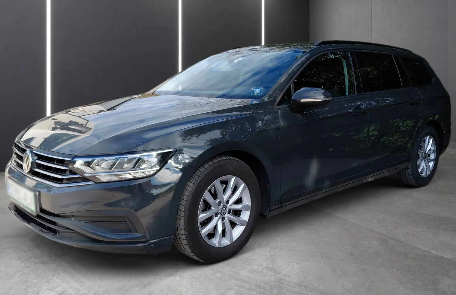 Zunanja slika - VW Passat - Variant 2.0 TDI  Business DSG Kamera - LED - Navi - 1