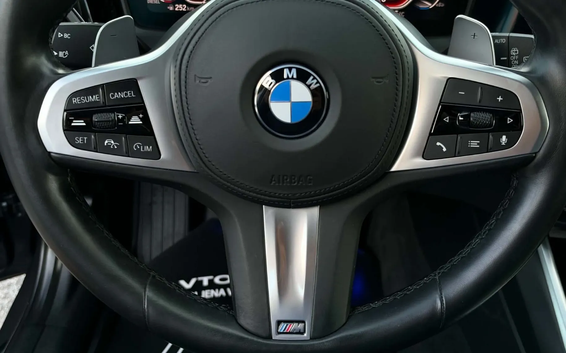Notranja slika - BMW serija 3 Touring: - 330XD-4X4-AUT-SPORT-LASER-VIRTUAL-ACC-KEYELS- - 11