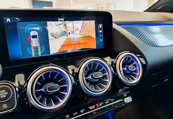 Zunanja slika - Mercedes-Benz GLA-Razred - 180 7DCT-NAVI-KAM-DAB-AVT.PRT-LED-DAB-VIDEO - 12