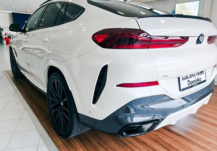 Zunanja slika - BMW X6 - serija : xDrive 40d M SPORT-VL.KLJ-PANO-ZRAČNO-22 COL-VIDEO - 5
