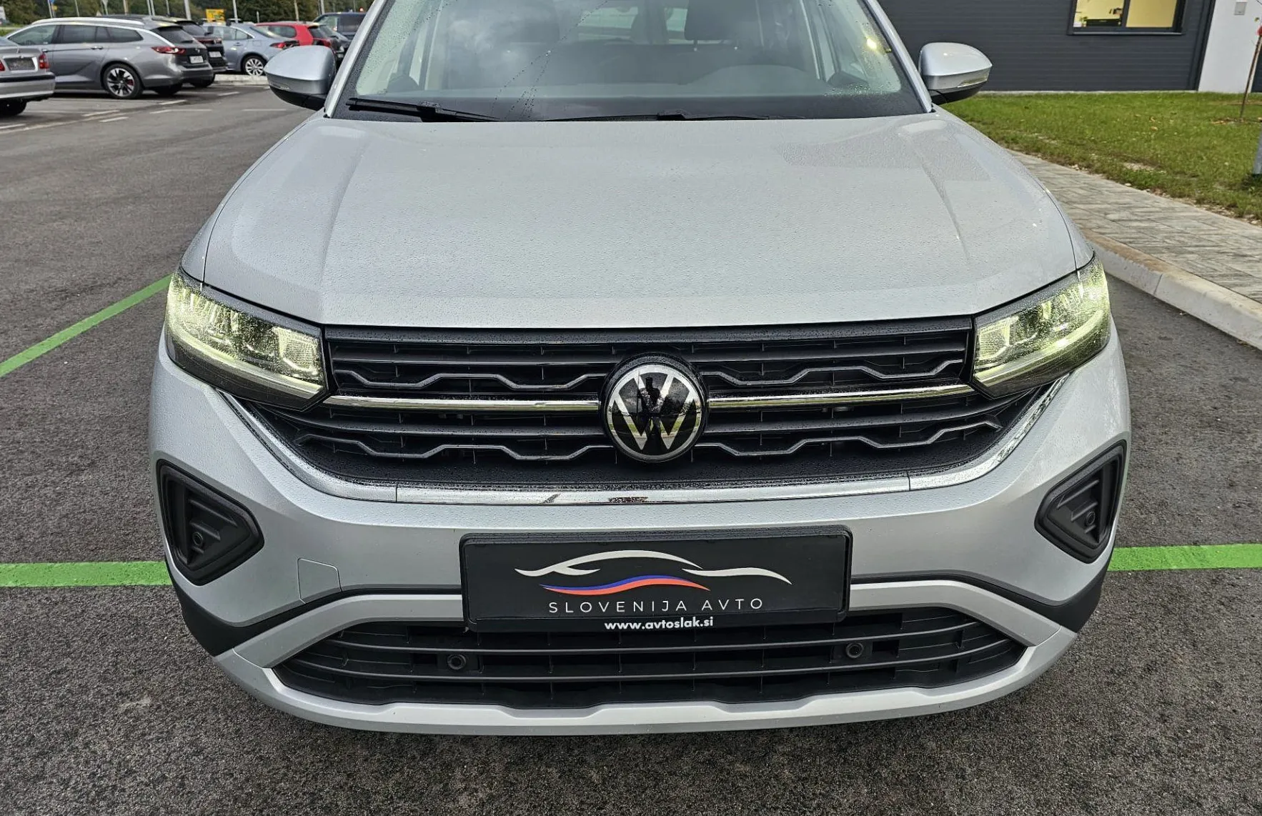Zunanja slika - Volkswagen T-Cross - 1.0 TSI BMT 4Joy |Slovenski|1 lastnik|kot nov| - 2