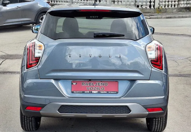Zunanja slika - KG Mobility Tivoli - 1.5 T-GDI Special 1. LASTNIK SLOVENSKO POREKLO - 5