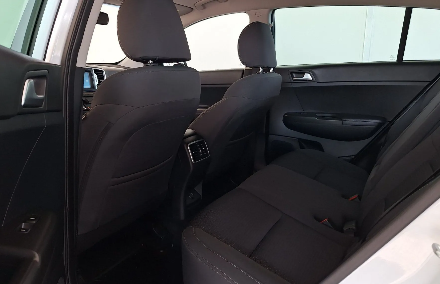 Zunanja slika - KIA Sportage - 2WD 1.6 GDI Active Eco•Slovensko vozilo•VL.KLJUK.. - 13