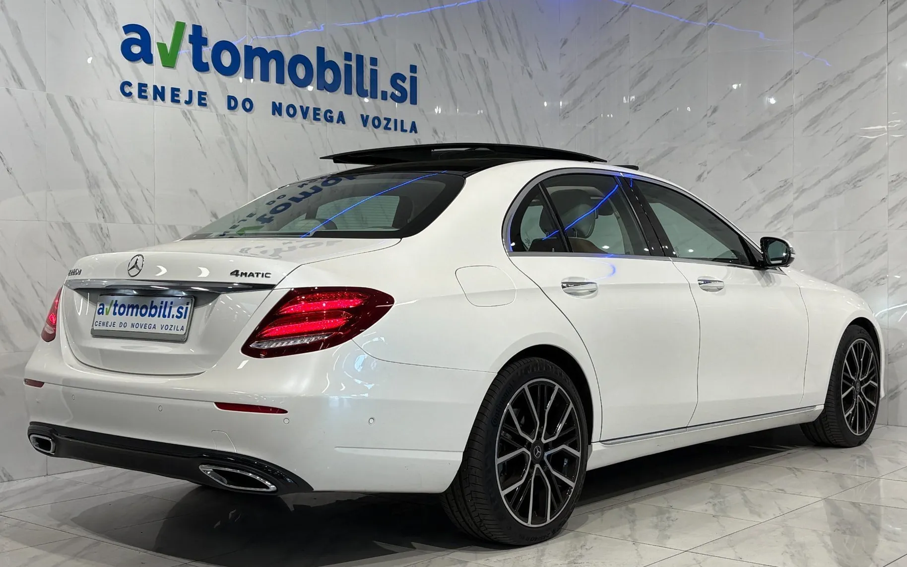 Zunanja slika - Mercedes-Benz E-Razred - 220d 4Matic|Pano|ACC|Designo|Burmester|360K|Memory - 4
