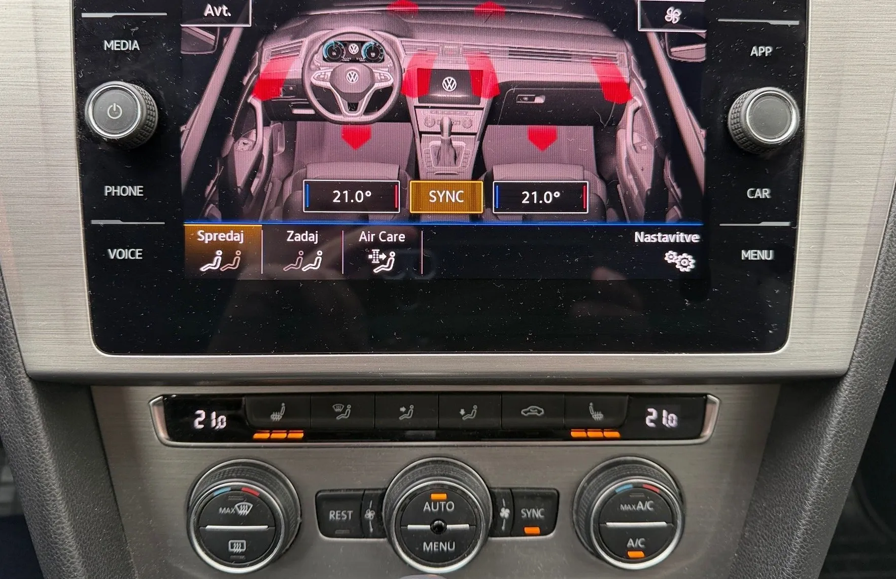 Zunanja slika - VW Passat - Variant 2.0 TDI  Business DSG Kamera - LED - Navi - 16