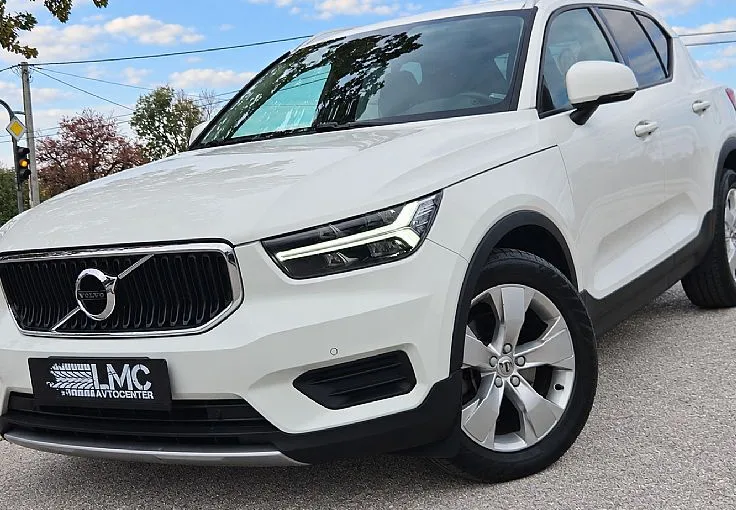 Zunanja slika - Volvo XC40 - 2.0 TD AWD 150ks °FULL-LED° °AUTOMATIC° °KAMERA° - 3