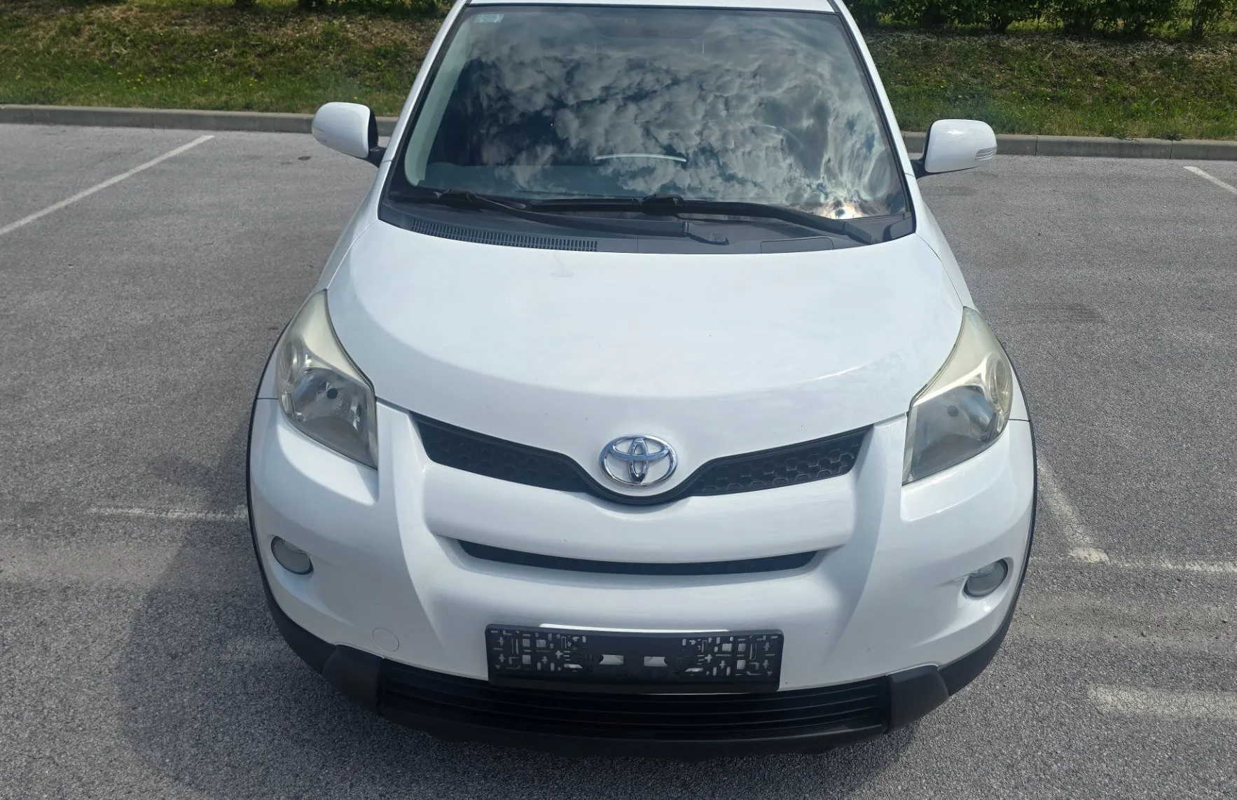 Zunanja slika - Toyota Urban Cruiser - 1.4 D4D  4x4 - 2