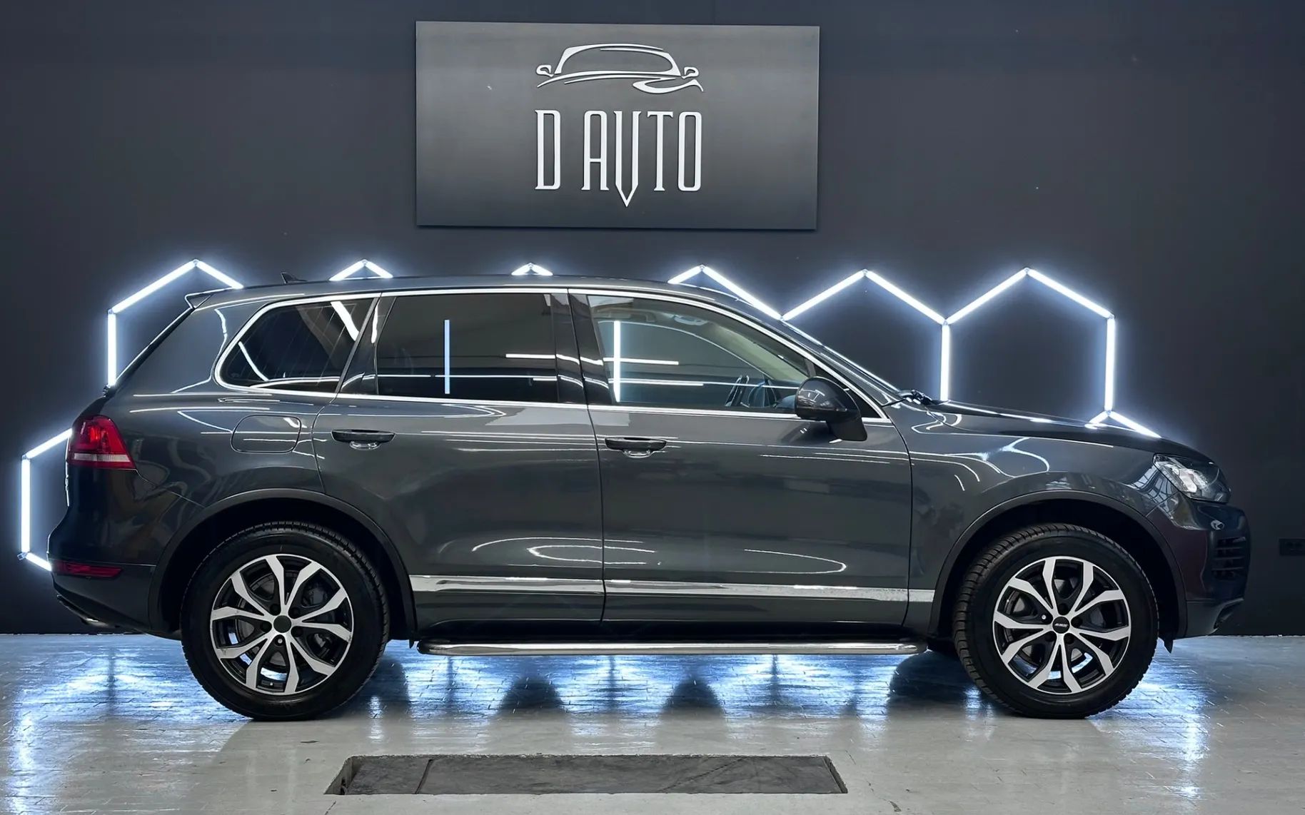 Zunanja slika - VW Touareg - 3.0 V6 TDI Tiptronic - ZRAČNO-XENON-NAVI-MEMORY….. - 5