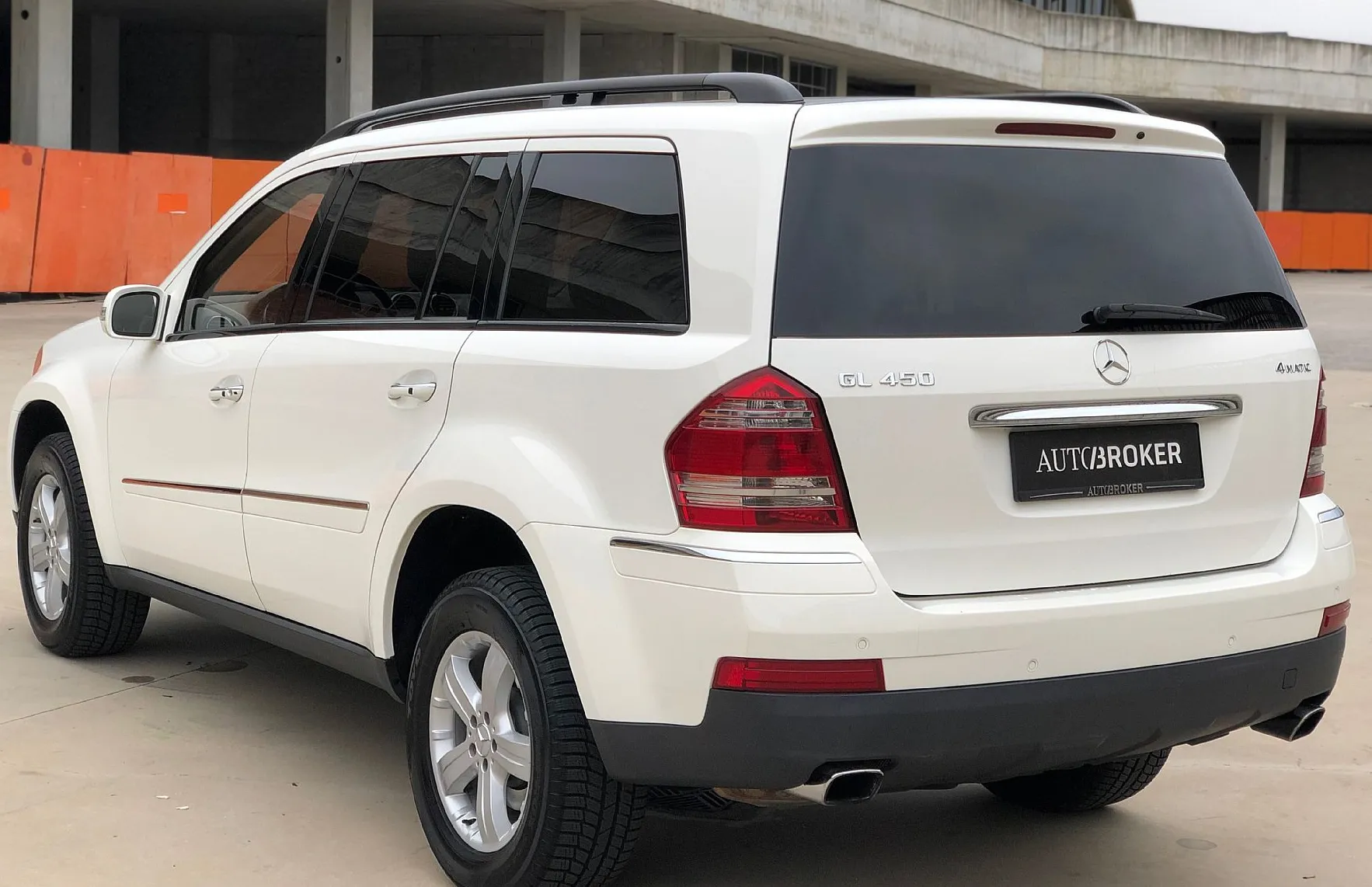 Zunanja slika - Mercedes-Benz GL-Razred - 450 NEPOZABNO DOŽIVETJE - možno plačilo v CRYPTO - 4