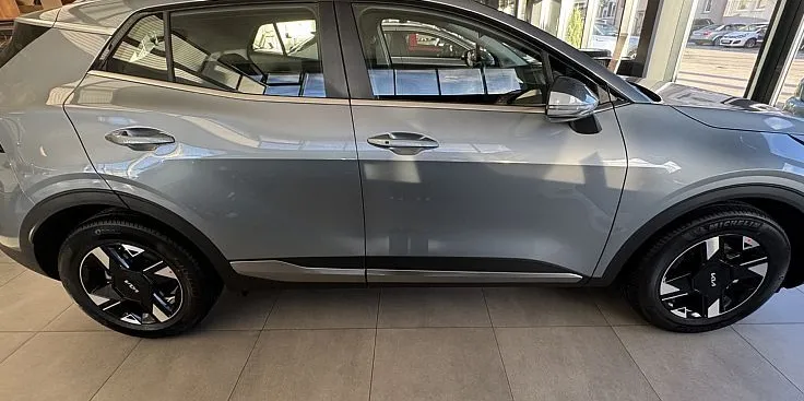 Zunanja slika - KIA Sportage - 1.6 T-GDi 110kW LX Fresh. 6 M T - 2