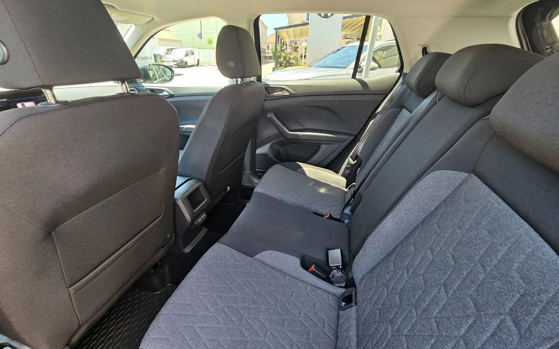 Zunanja slika - VW T-Cross - 1.0 TSI 4All - 8