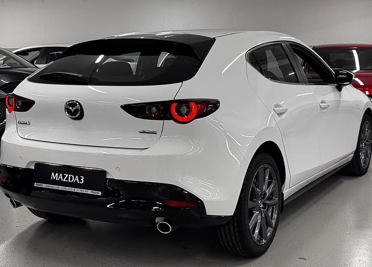 Zunanja slika - Mazda Mazda3 - G140 CENTER-LINE | HEAD-UP | RADAR | ZALOGA - 5