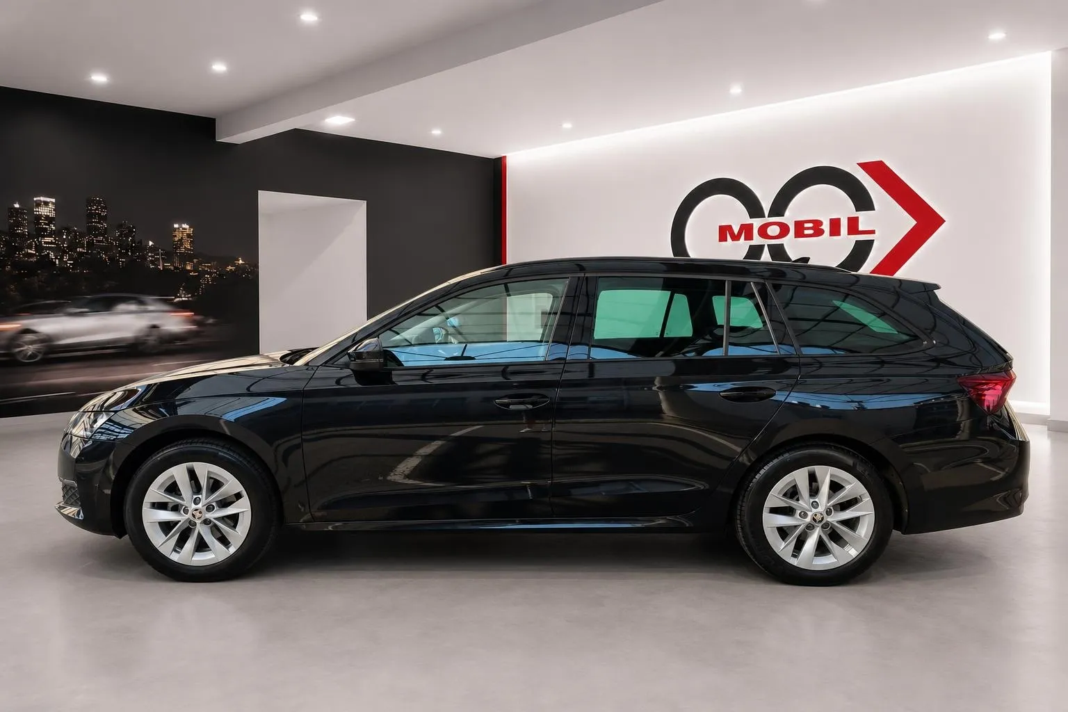 Notranja slika - Škoda Octavia - Combi 2.0 TDI Selection DSG - SLO - 8