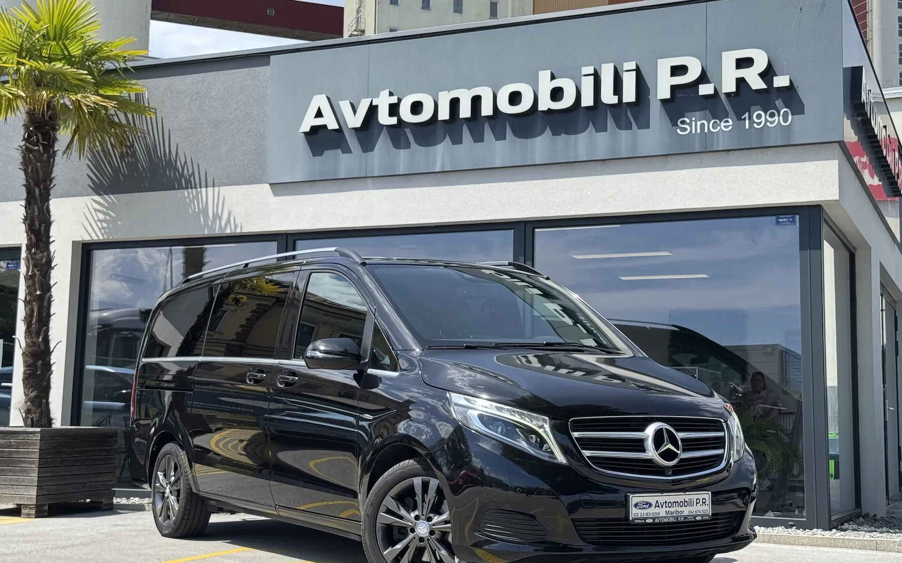 Zunanja slika - Mercedes-Benz V-Razred - V 250d L AVANTGARDE AVT 8 SED.ELEKTRIČ.DRSNA VRATA - 3