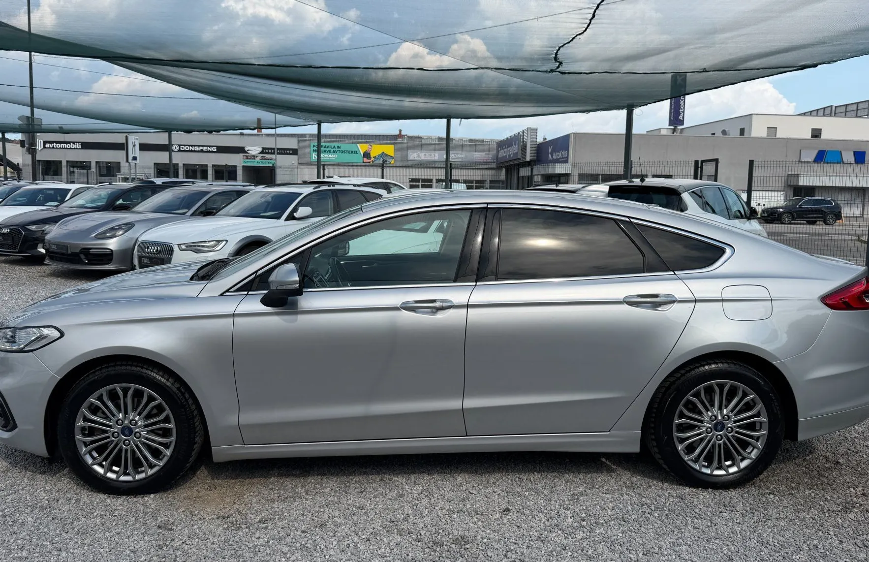 Zunanja slika - Ford Mondeo - 2.0 D TITANIUM-SLO-AUT-LED-NAVI-KAMERA-VELIK SERV - 4