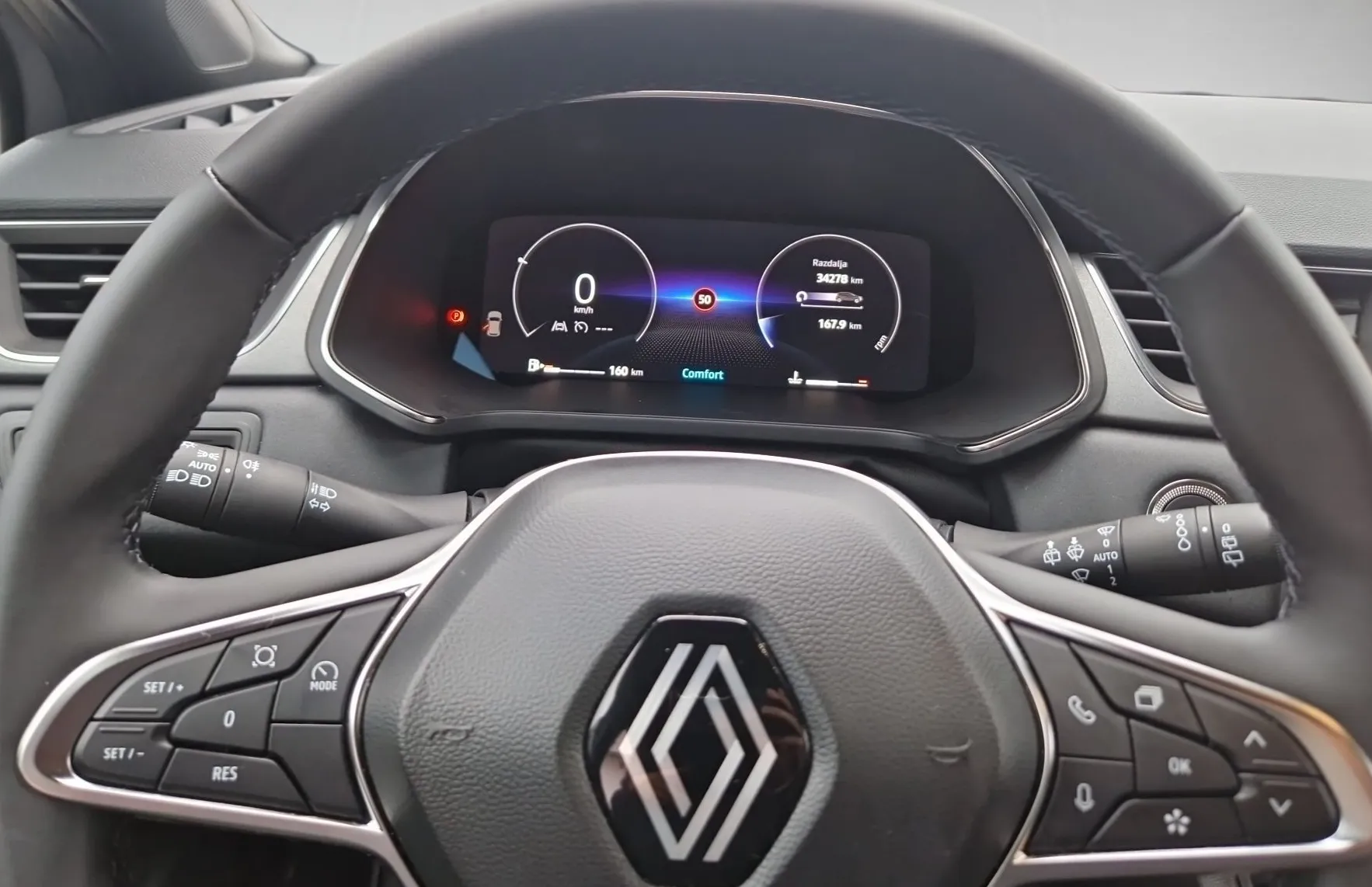 Zunanja slika - Renault Captur - TCe 140 Techno + Webasto - 10