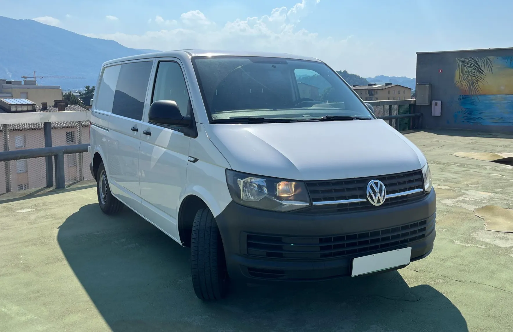 Zunanja slika - VW Transporter - T6 Kombi 2.0 TDI DMR VZR. KAM. 2X PDC - 3