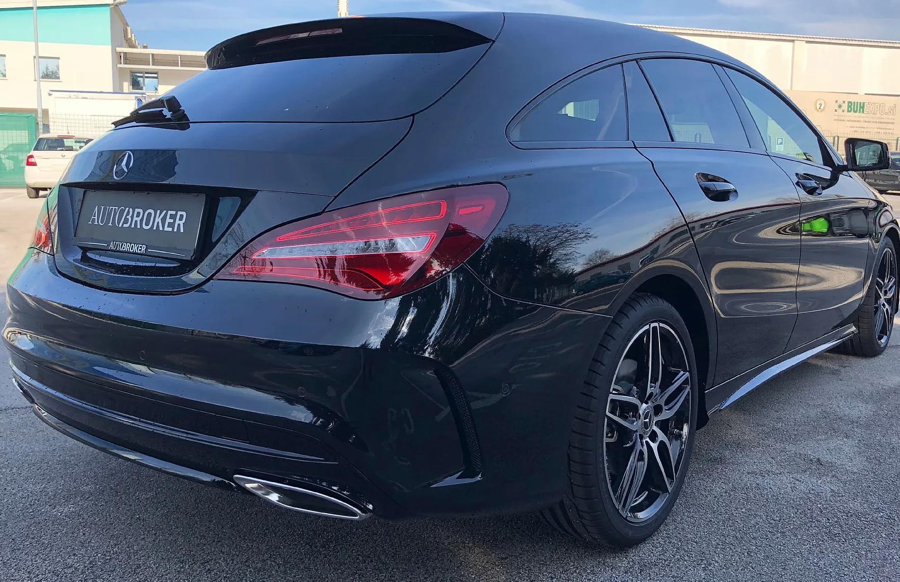 Zunanja slika - Mercedes-Benz CLA-Razred - CLA Shooting Brake 220 d 4M SB Avt. AMG NEPOZABNO DOŽIVETJE - 7