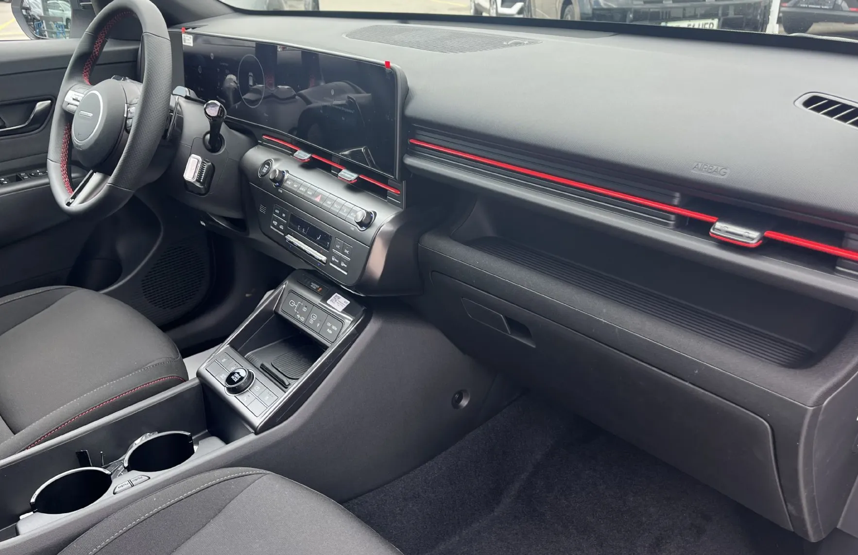 Zunanja slika - Hyundai Kona - 1.6 GDI  PREMIUM.  N-LINE. - 13