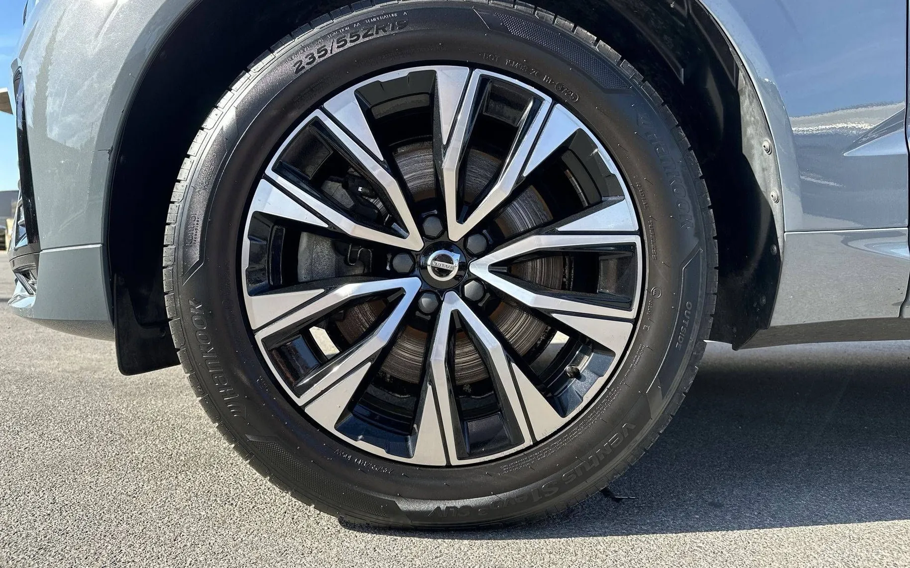 Notranja slika - Volvo XC60 - B4 D Plus Dark Avt. - 9