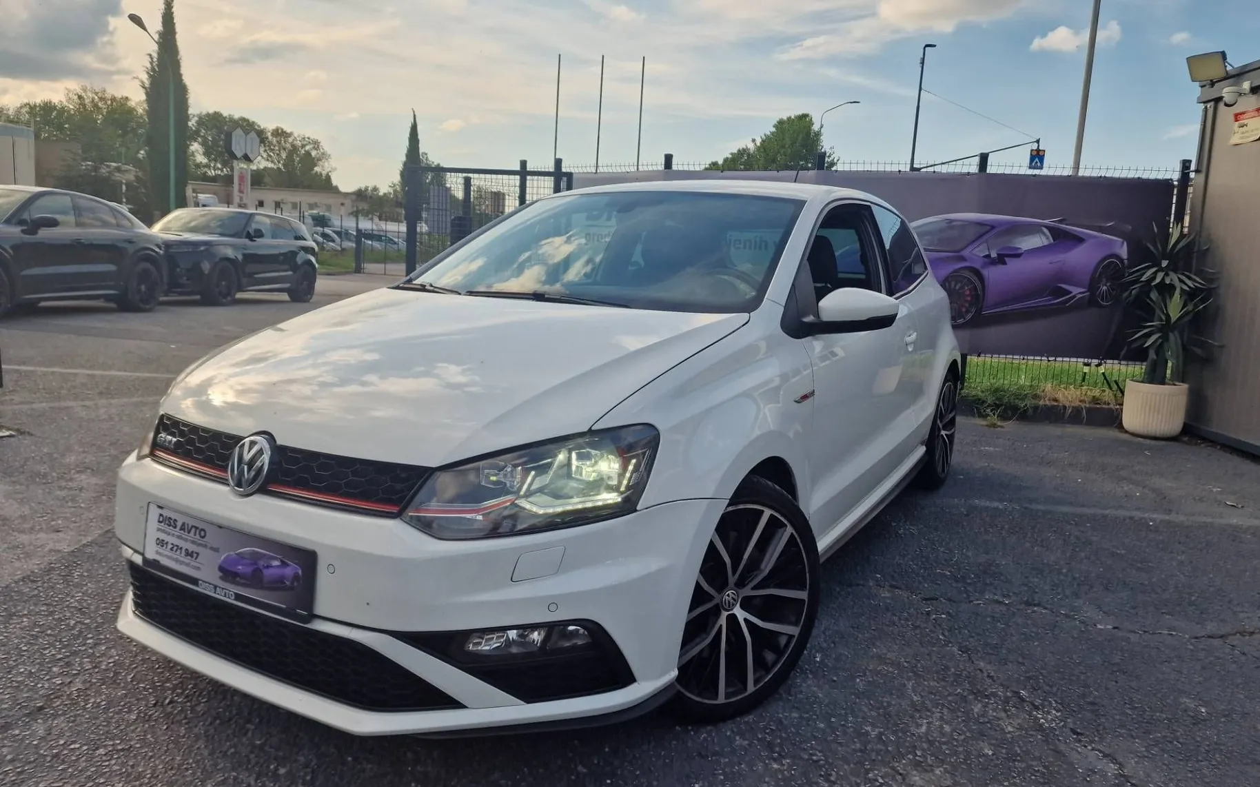 Zunanja slika - Volkswagen Polo - 1.8 GTI DSG NA KREDIT BREZ GA - 2