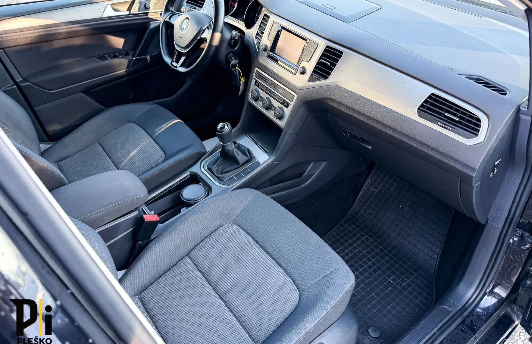 Zunanja slika - Volkswagen Golf - Sportsvan 1.6 TDI BlueMotion Comfortline 81  110 - 5