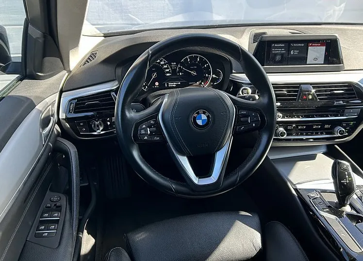 Zunanja slika - BMW Serija 5 - Touring: 520d-ACC-LED-NAVI-PDC-KAMERA-ALU - 7