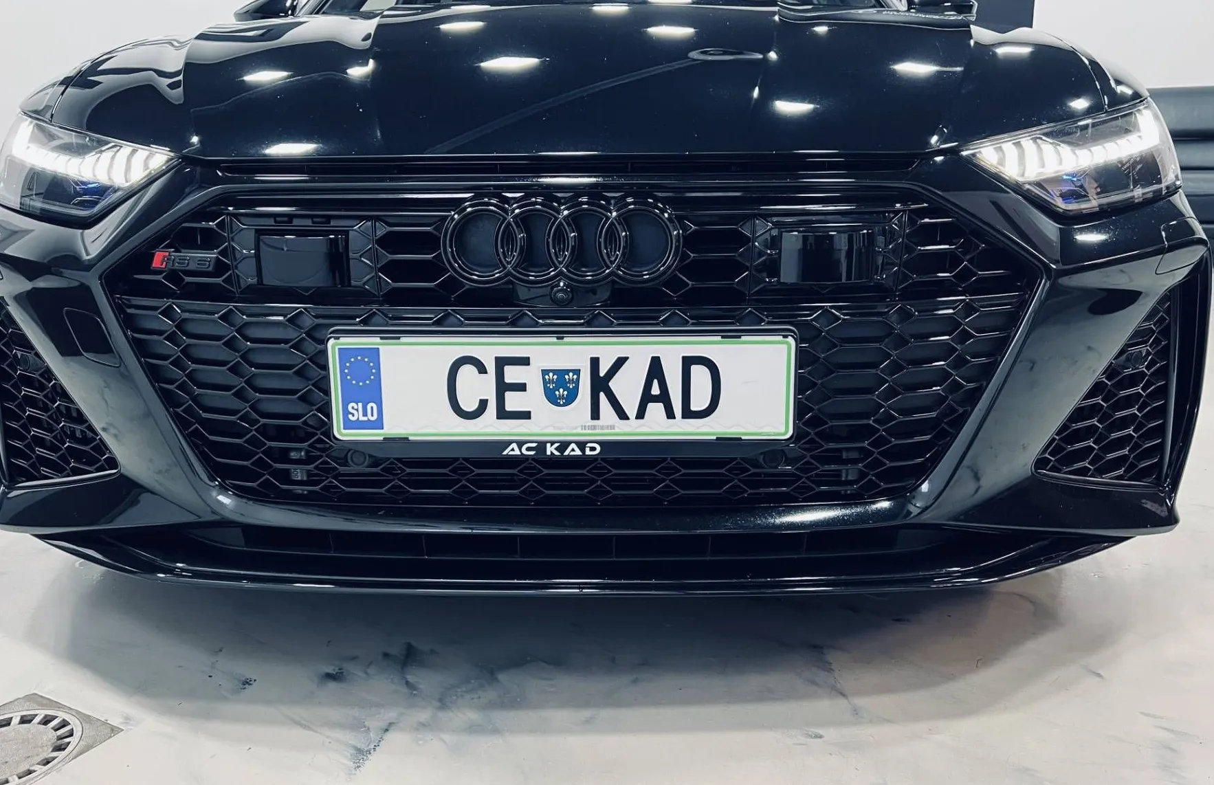 Zunanja slika - Audi RS6  - Avant Perform.TFSI quattro tiptronic 463kW... - 3
