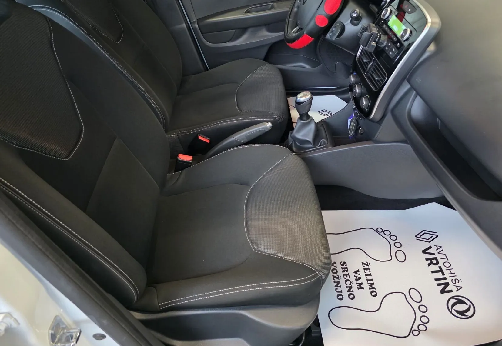 Zunanja slika - Renault Clio - TCe 75 Limited  Z ENOLETNIM JAMSTVOM - 8