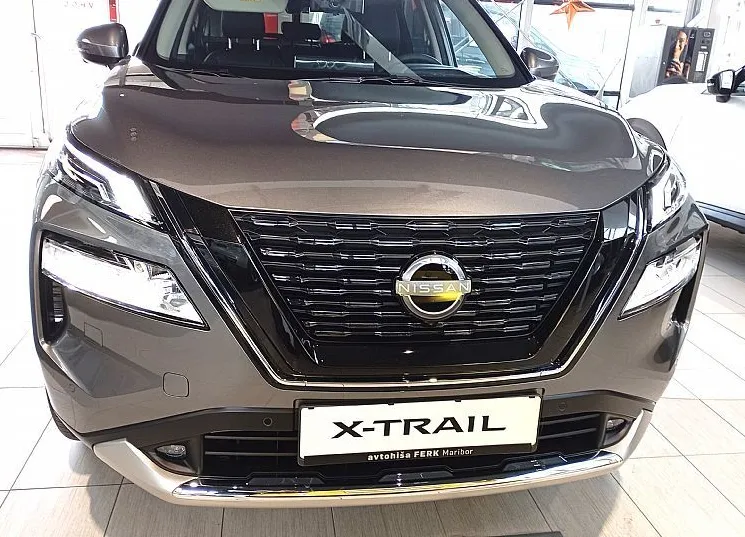 Zunanja slika - Nissan X-Trail - 1.5 HEV E-4ORCE 4wd 213hp TEKNA - 12