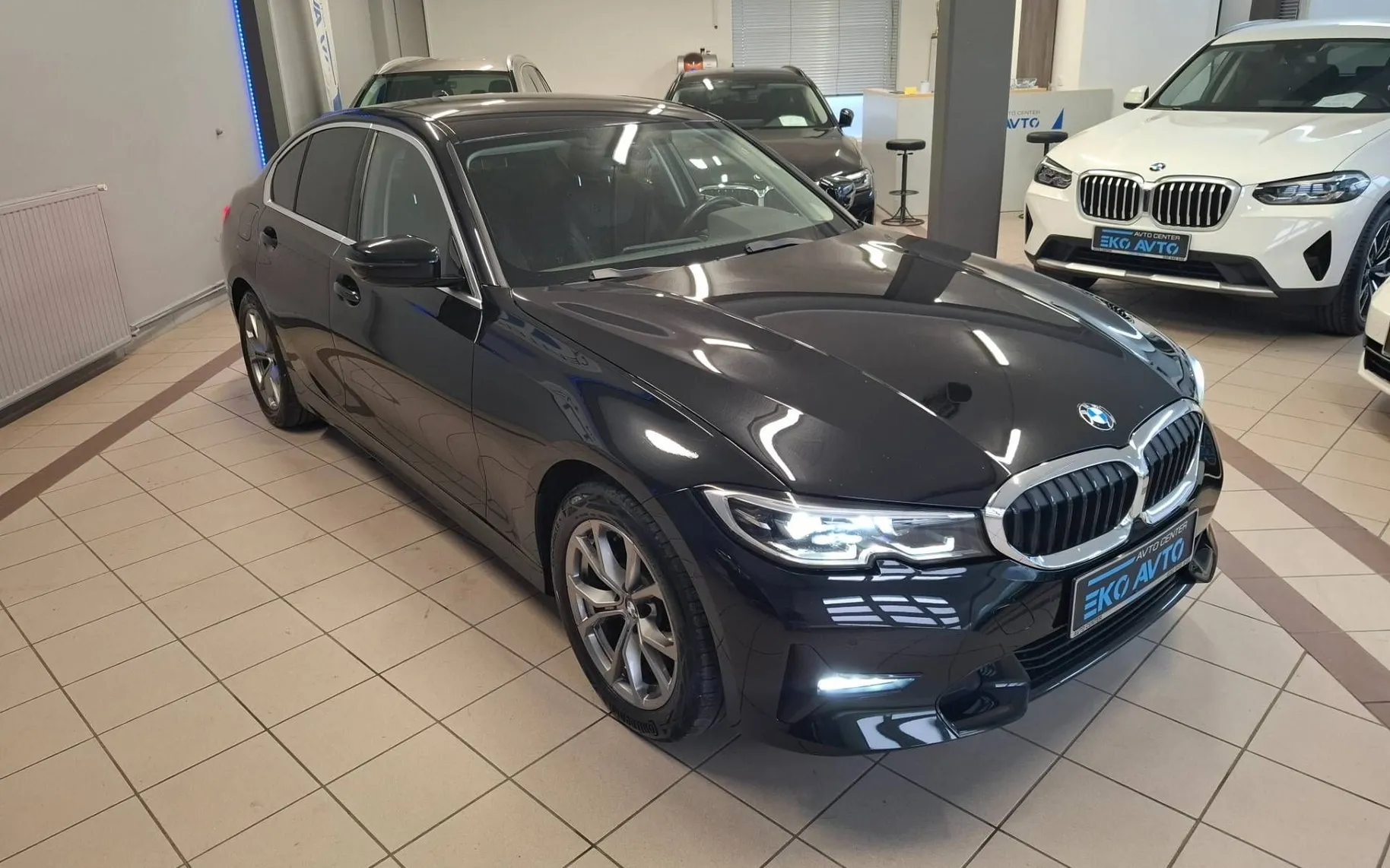 Zunanja slika - BMW serija 3: - 318d AVT.-1LAST.-SLO-VIRTUAL-AMBIENT-FUL LED-NAVI- - 4