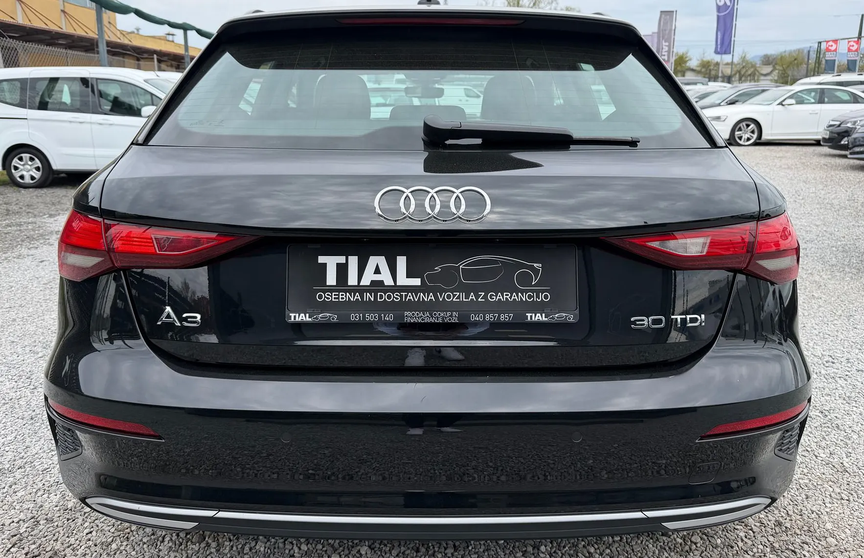 Zunanja slika - Audi A3 - 30 TDI SPORTBACK-ACC-NAVI-VIRTUAL-17COL-VELIK SERV - 6