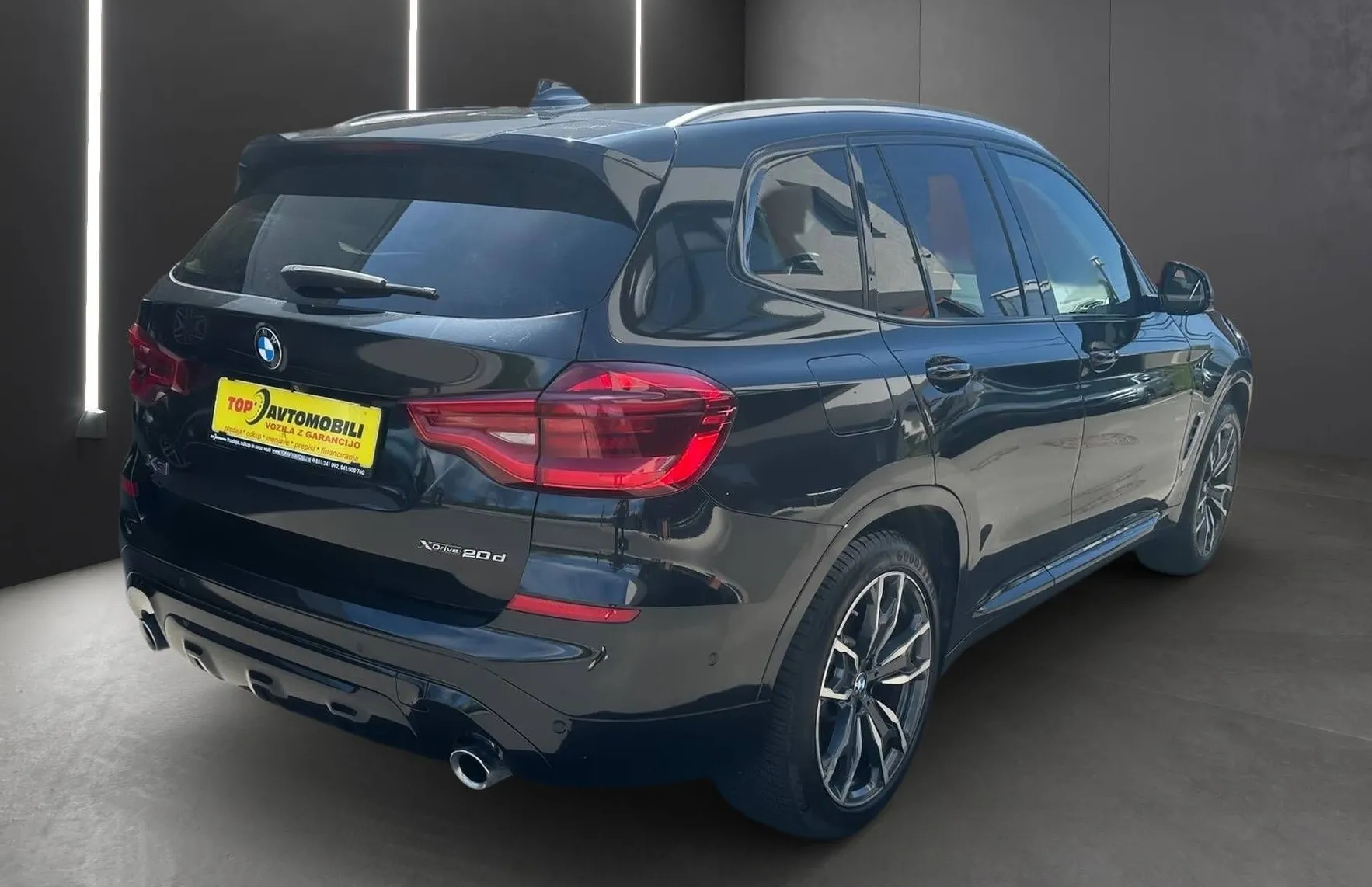 Zunanja slika - BMW X3 - serija :  xDrive 20d X-LINE FUL LED NAVI TEMP PDC AMBIENT - 8