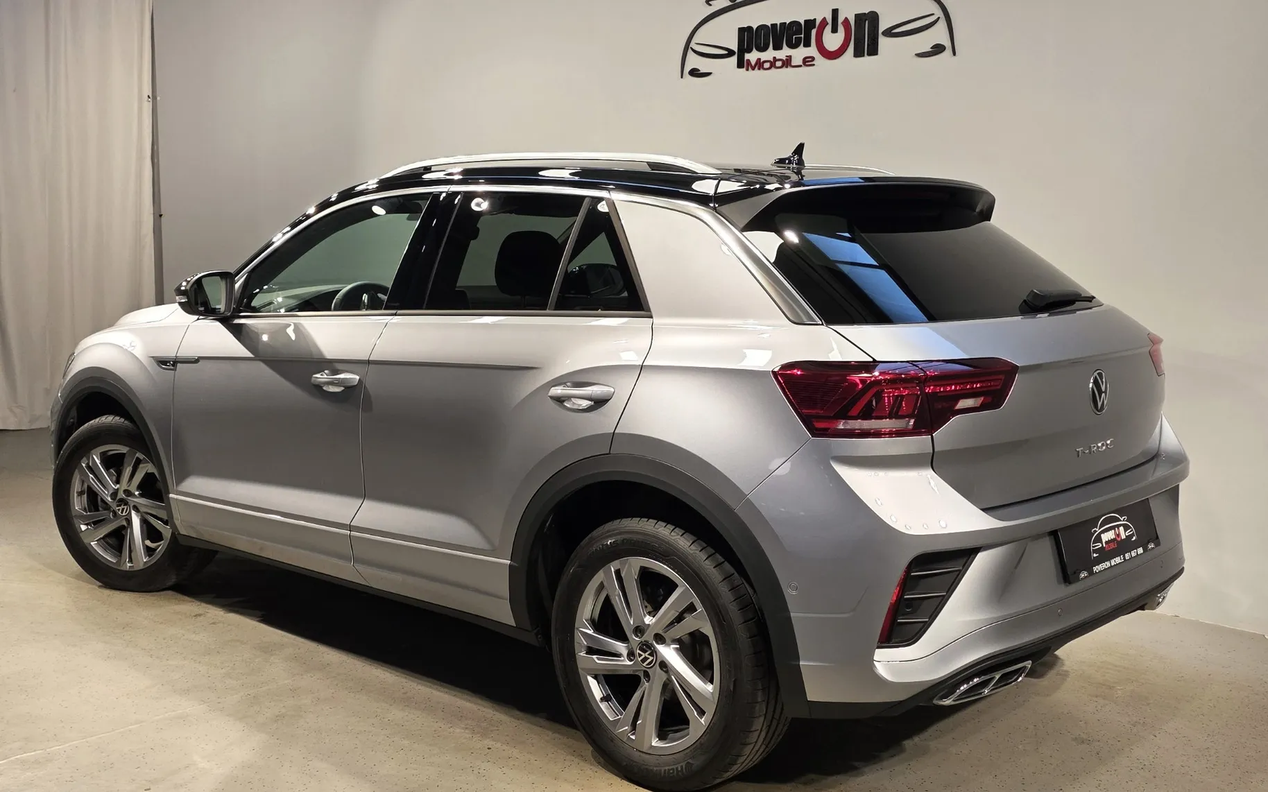 Zunanja slika - VW T-Roc - 1,5 TSI BMT R-Line DSG 1.LAST SLO VIRTUAL KAM iQLED - 3