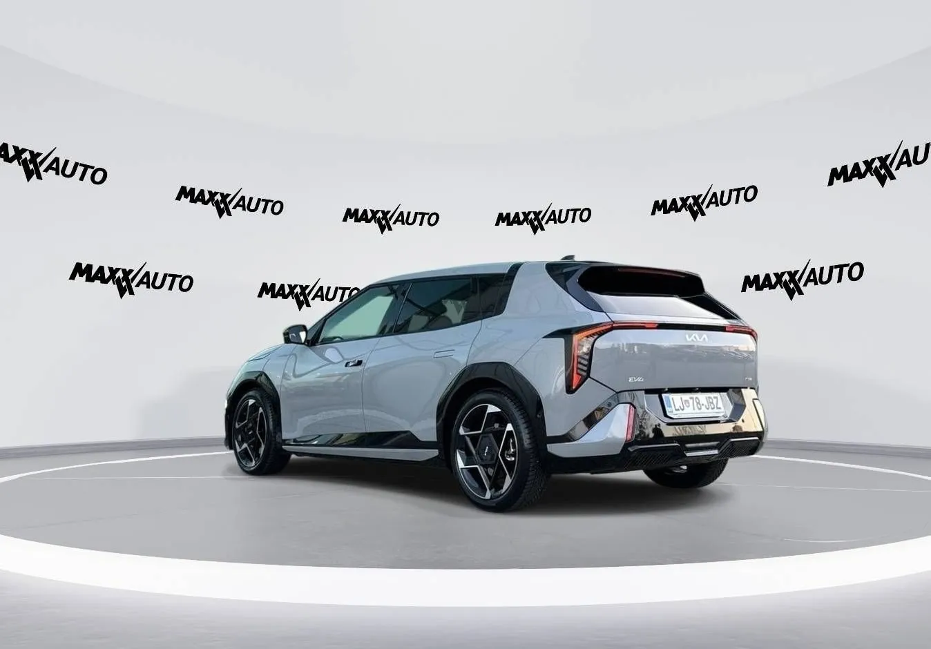 Notranja slika - KIA EV4 - GT-LINE 81.4 kWh bat.. 150 kW  204 KM  ... - 7