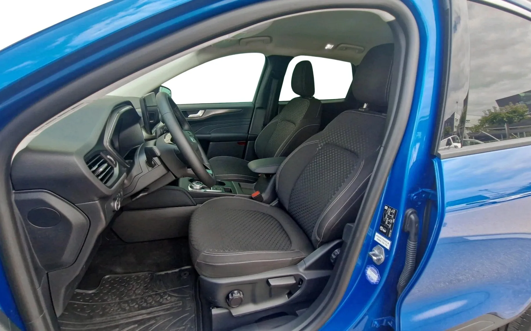 Zunanja slika - Ford Kuga - 1.5 EcoBoost Titanium AVT-SLO-RADAR-360o KAM- - 5