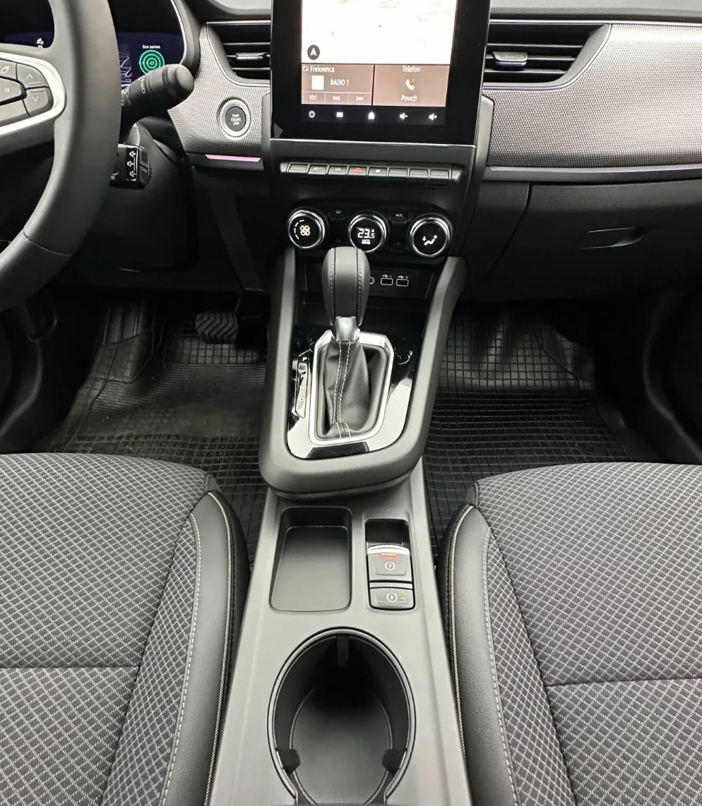 Zunanja slika - Renault Mégane Conquest - Megane Conquest Techno MHEV 140TCe Auto F1+dvobarvna izvedenka - 10