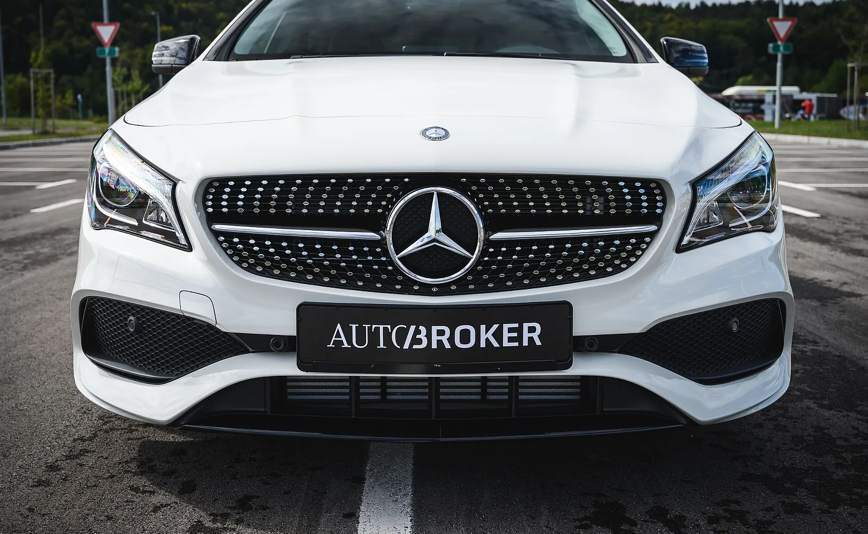 Zunanja slika - Mercedes-Benz CLA-Razred - CLA Shooting Brake CLA 220 d 4M SB Avt. AMG LINE LED ZALOGA - 2