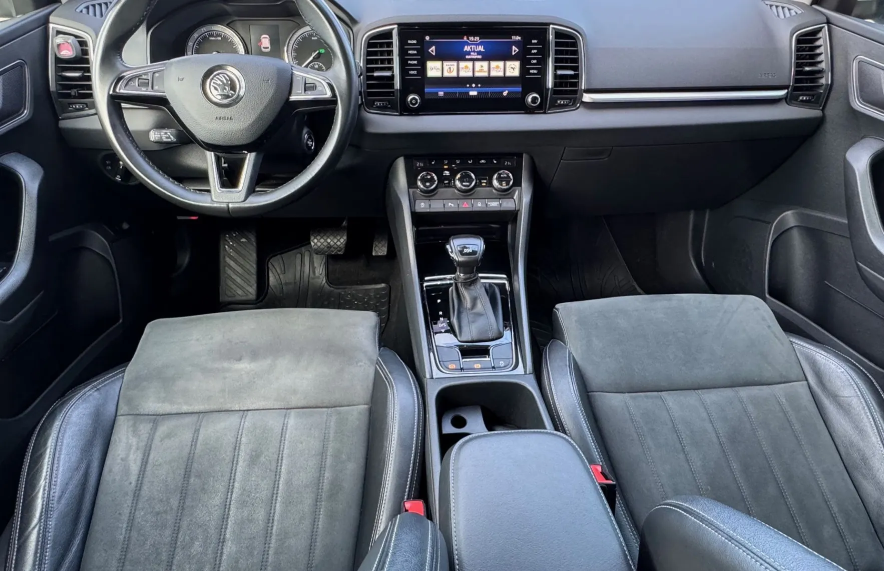Zunanja slika - Škoda Karoq - Style 1.6 TDI DSG - 13