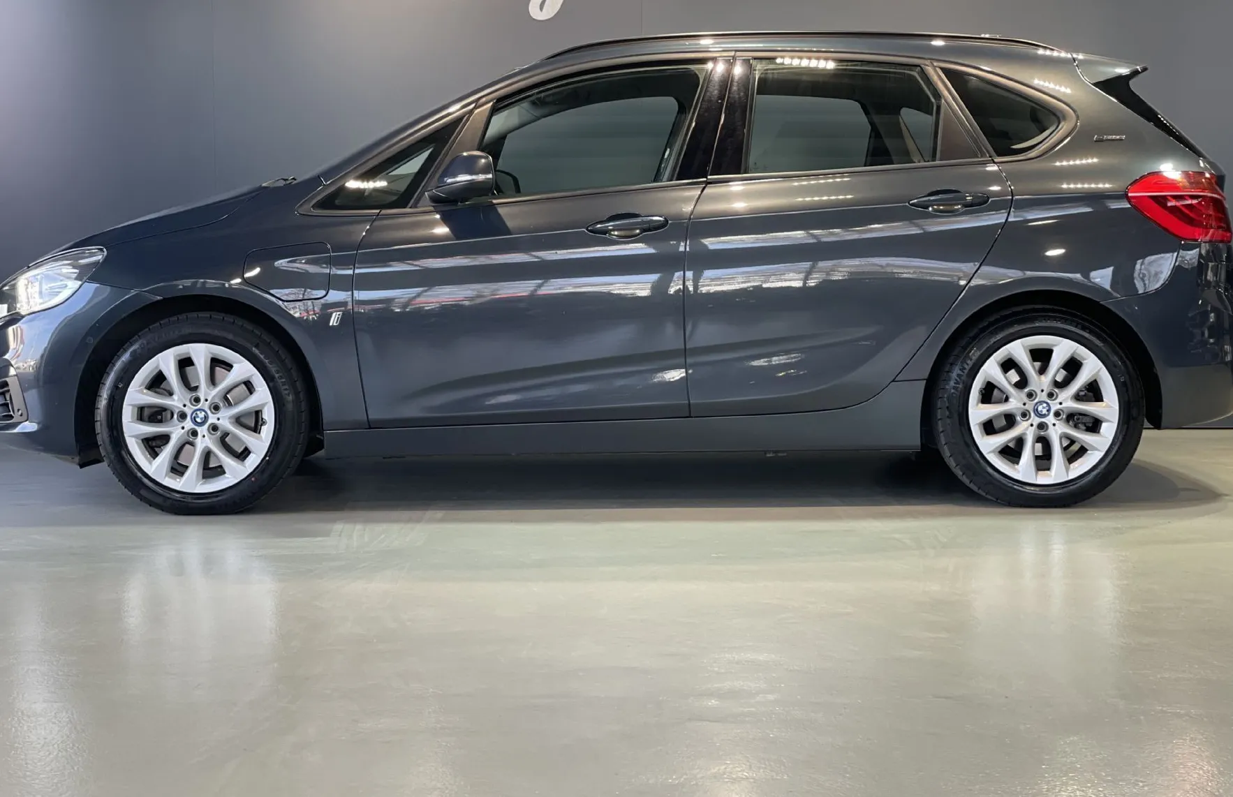 Zunanja slika - BMW Serija 2 - Active Tourer: HEAD UP-NAVIGACIJA-PARK SENZORJI-GRETJE S - 5