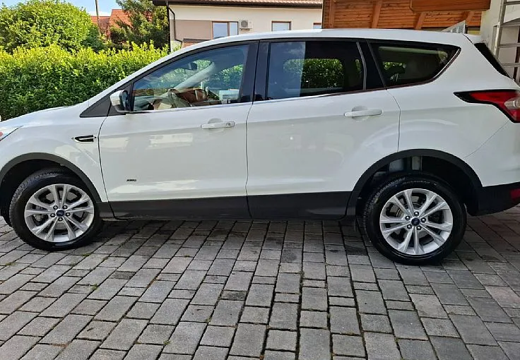 Zunanja slika - Ford Kuga - 4x4 2.0 TDCi TITANIUM Powershift - 5