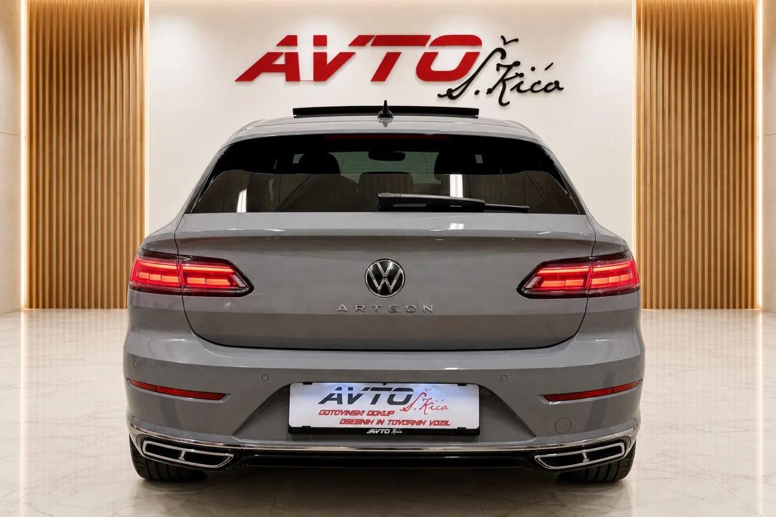 Notranja slika - Volkswagen Arteon Shooting Brake - 2.0 TDI-R-LINE-PANORAMA-VIRTUAL-ACC-KAMERA-NAVI-.. - 18