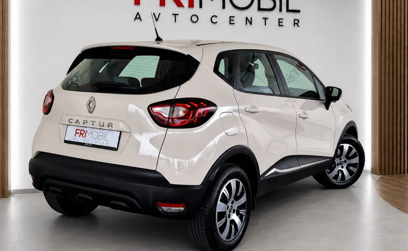 Zunanja slika - Renault Captur - TCe 90 Outdoor•Slovensko vozilo•1.Lastnik•... - 3