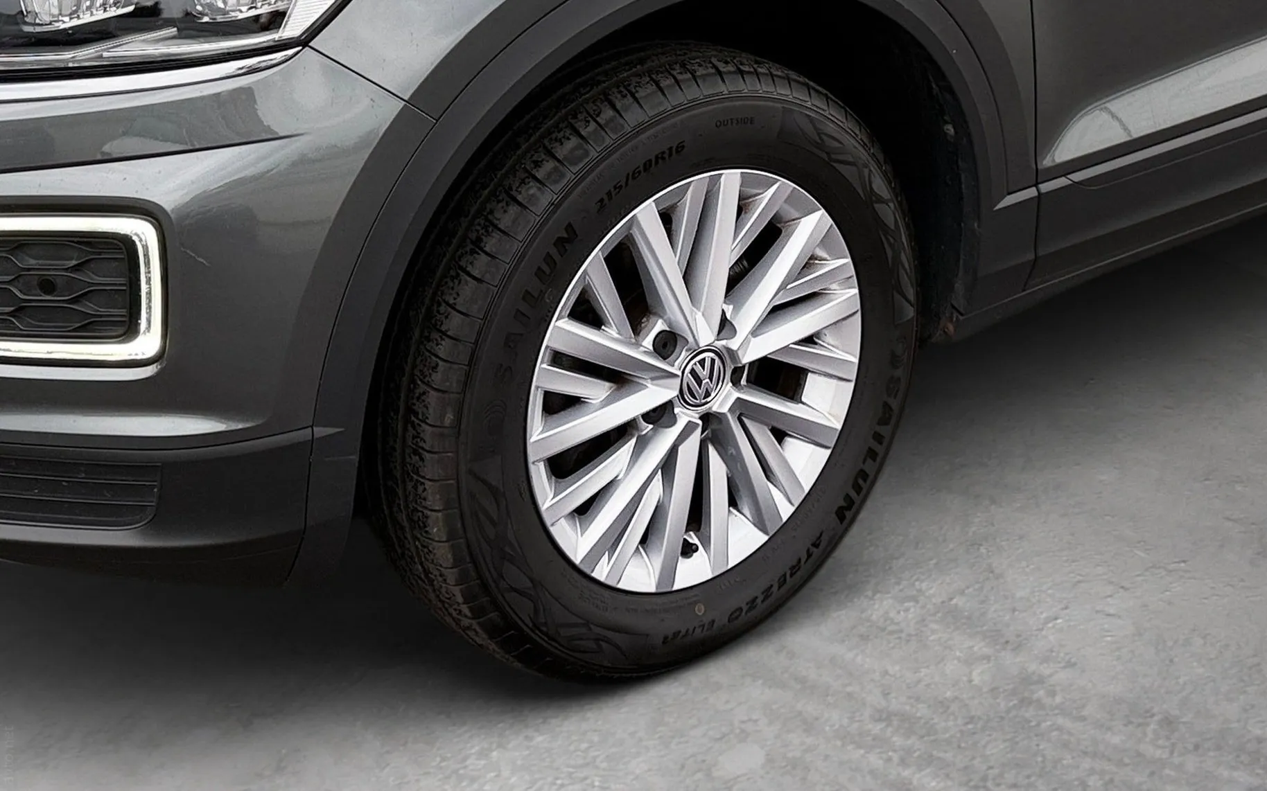 Zunanja slika - Volkswagen T-Roc - 1.5 TSI BMT DSG-Style-SLO-Full LED-Vlečna kljuka - 6