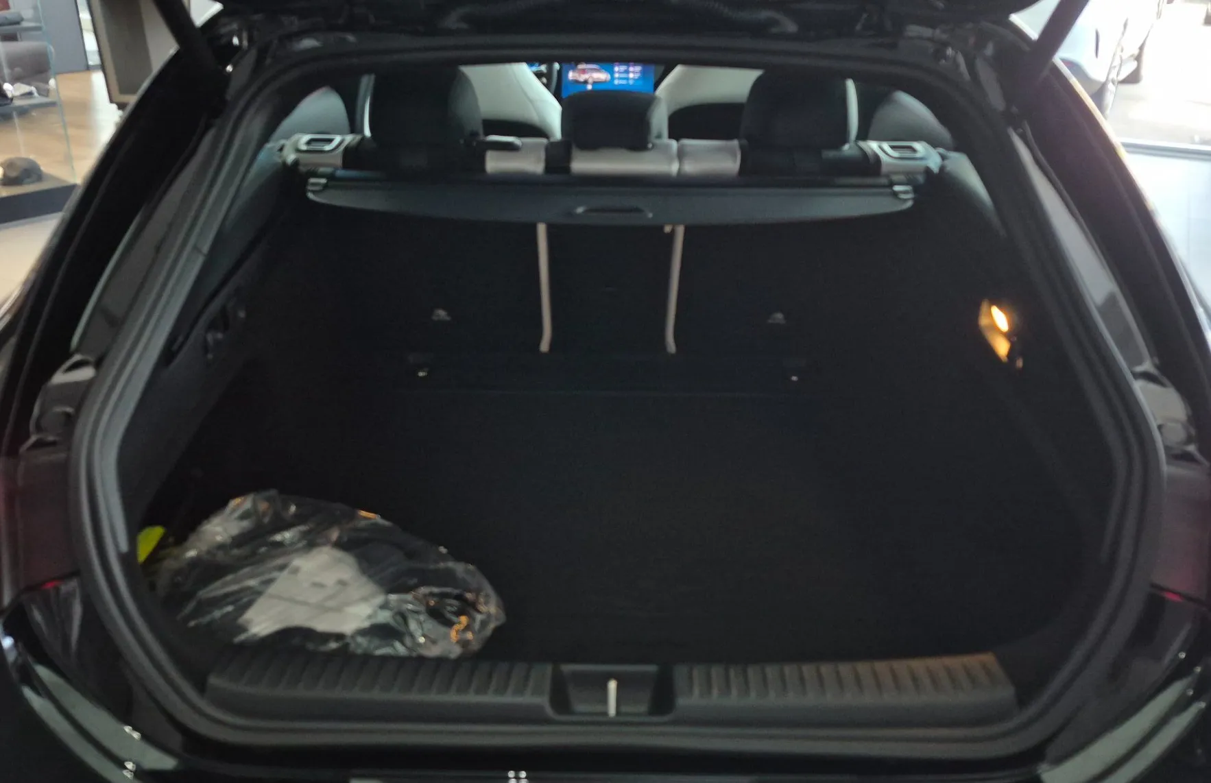 Zunanja slika - Mercedes-Benz CLA-Razred - CLA Shooting Brake 250+ EQ Tech AMG Line - 18