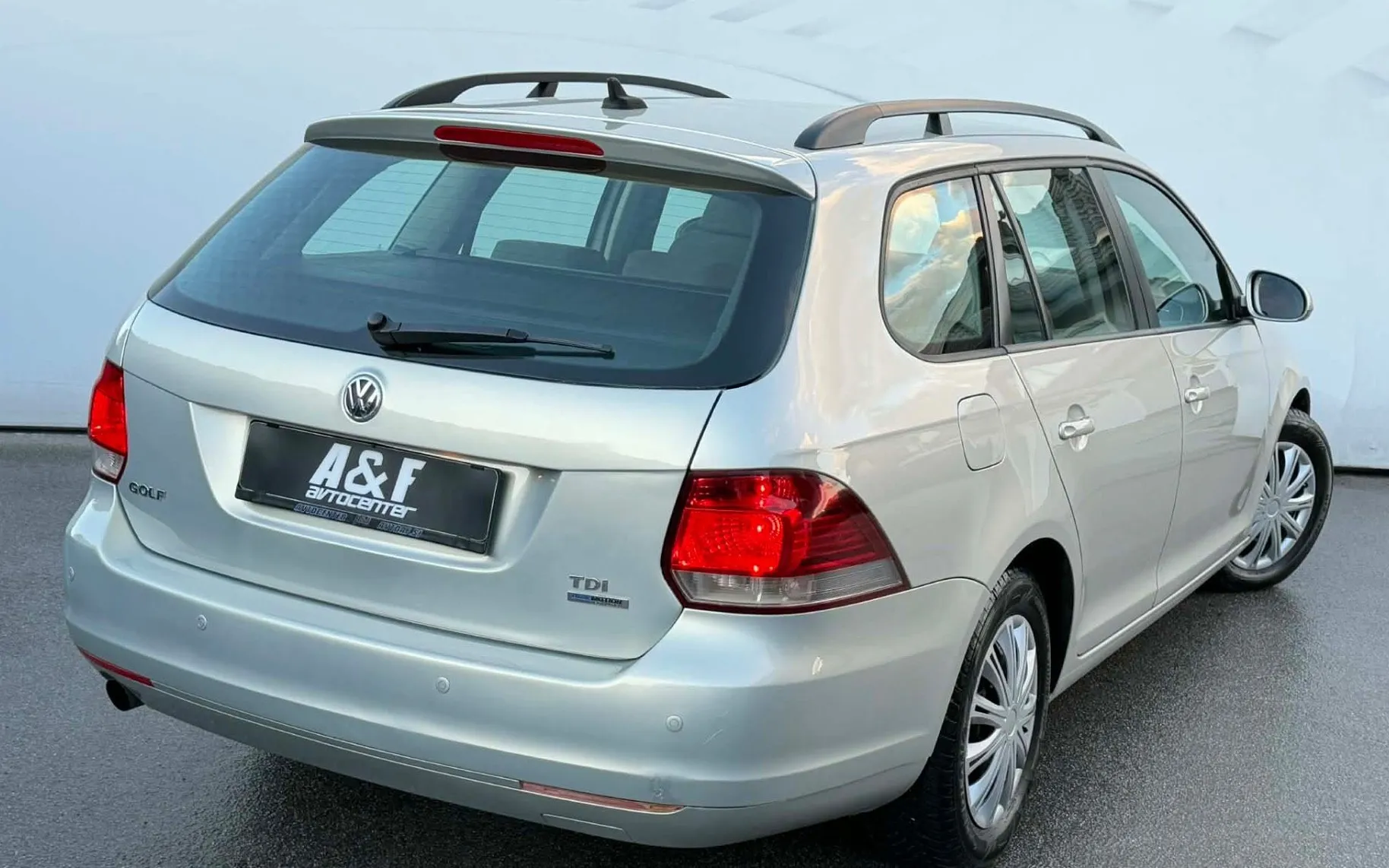 Zunanja slika - VW Golf - Variant 1.6 TDI-NAVIGACIJA-KREDIT BREZ POLOGA- - 5