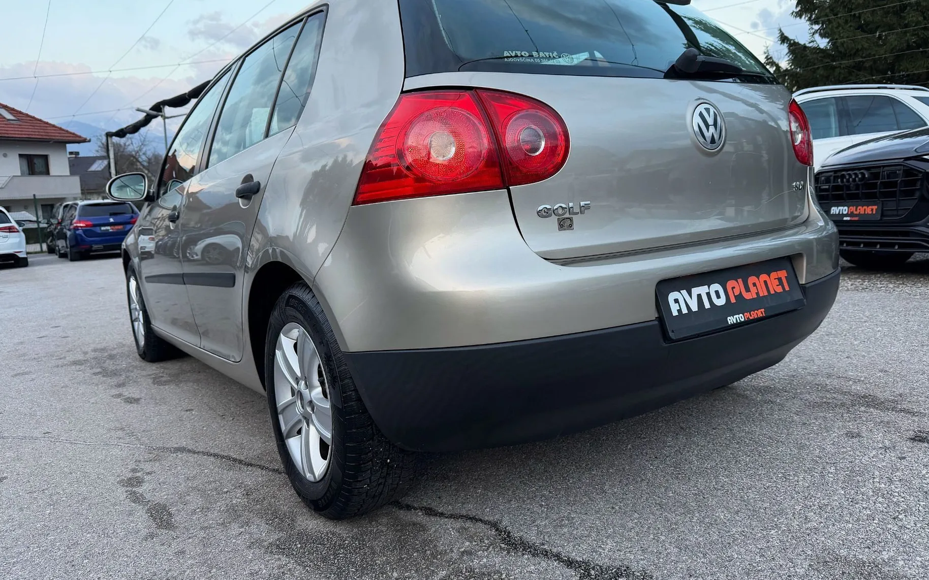 Zunanja slika - Volkswagen Golf - 2.0 SDI SLO.VOZILO 2.LASTNIK AVTO.KLIMA ALU15 - 2
