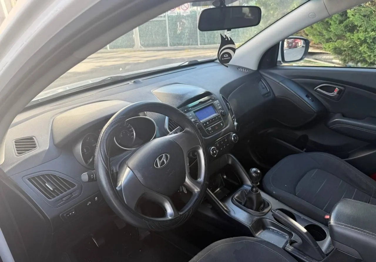 Notranja slika - Hyundai ix35 - 1.7 CRDi NA KREDIT BREZ POLOGA... - 7