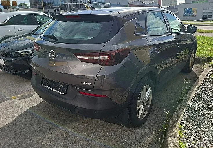 Zunanja slika - Opel Grandland X - ENJOY 1.2 130KM - 4