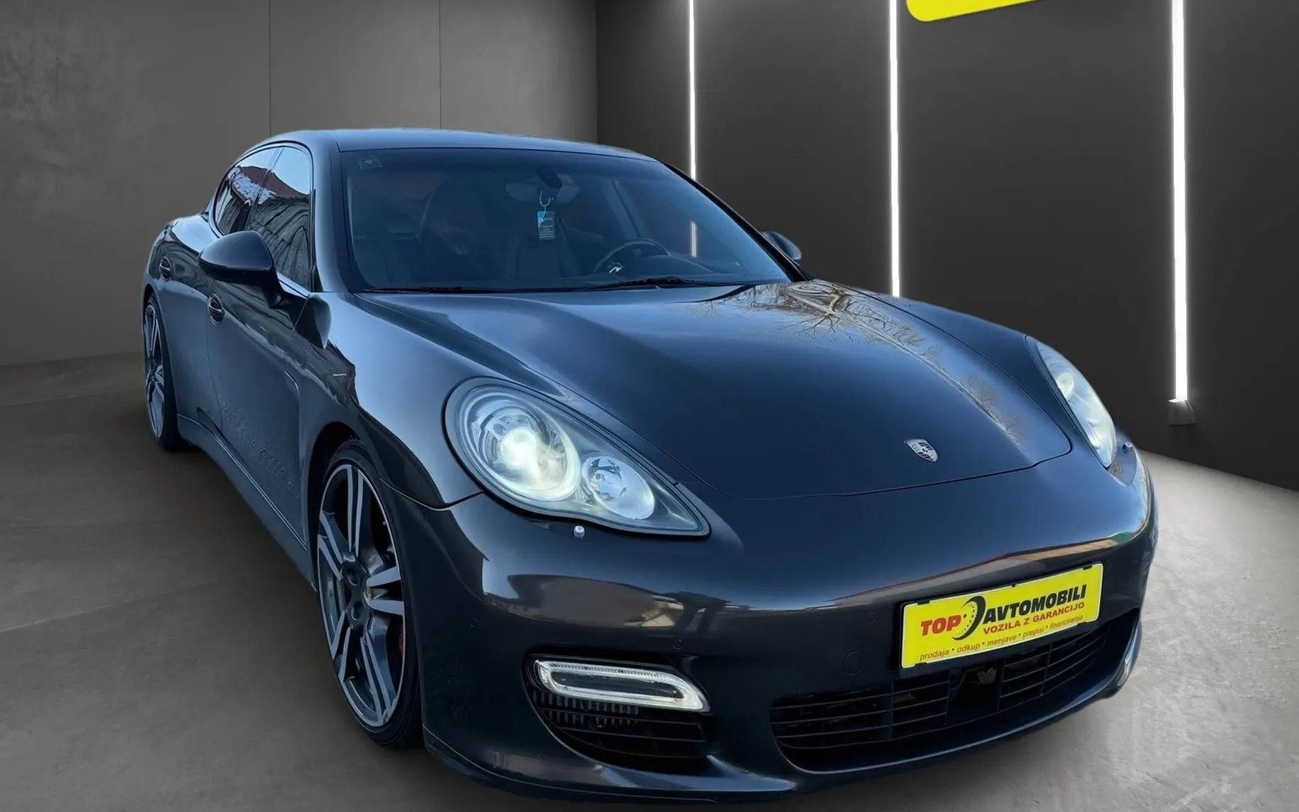 Zunanja slika - Porsche Panamera - TURBO RADAR XENON KAMERA MEMORY ZRAČNO - 10